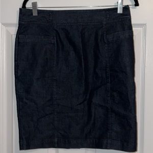 Kenneth Cole New York Women’s denim skirt size 6